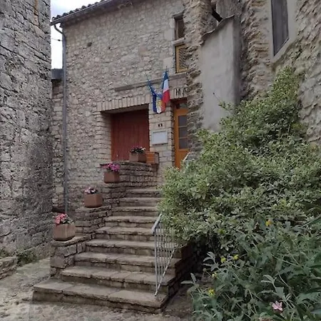 La Maison Dans Les Pins Ardeche 펜션 *